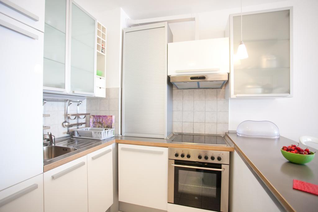Luxury Beach Front Apt With Seaside View And Free Parking 스플리트 외부 사진